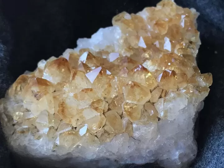 cuarzo citrino natural