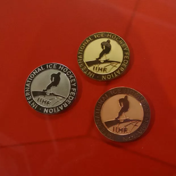 medallas de plata para mujer
