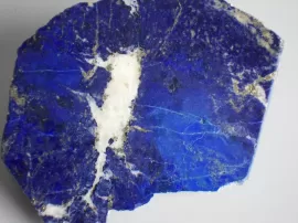 Descubre las mágicas propiedades del lapislázuli